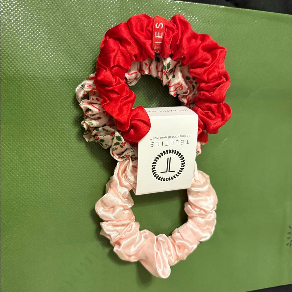 Teleties Scrunchie Set - Picture 3 of 3